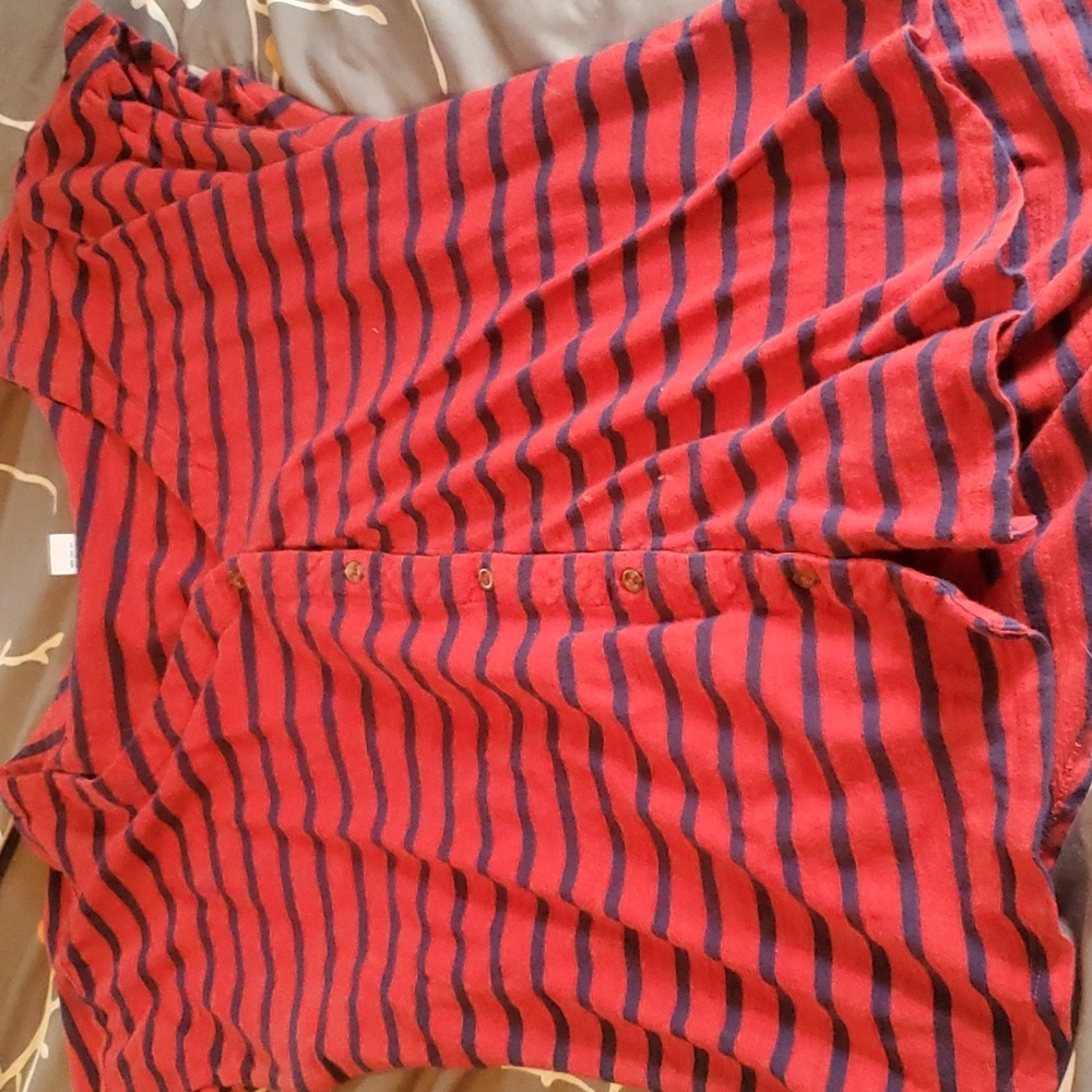 Large woman old navy blouse